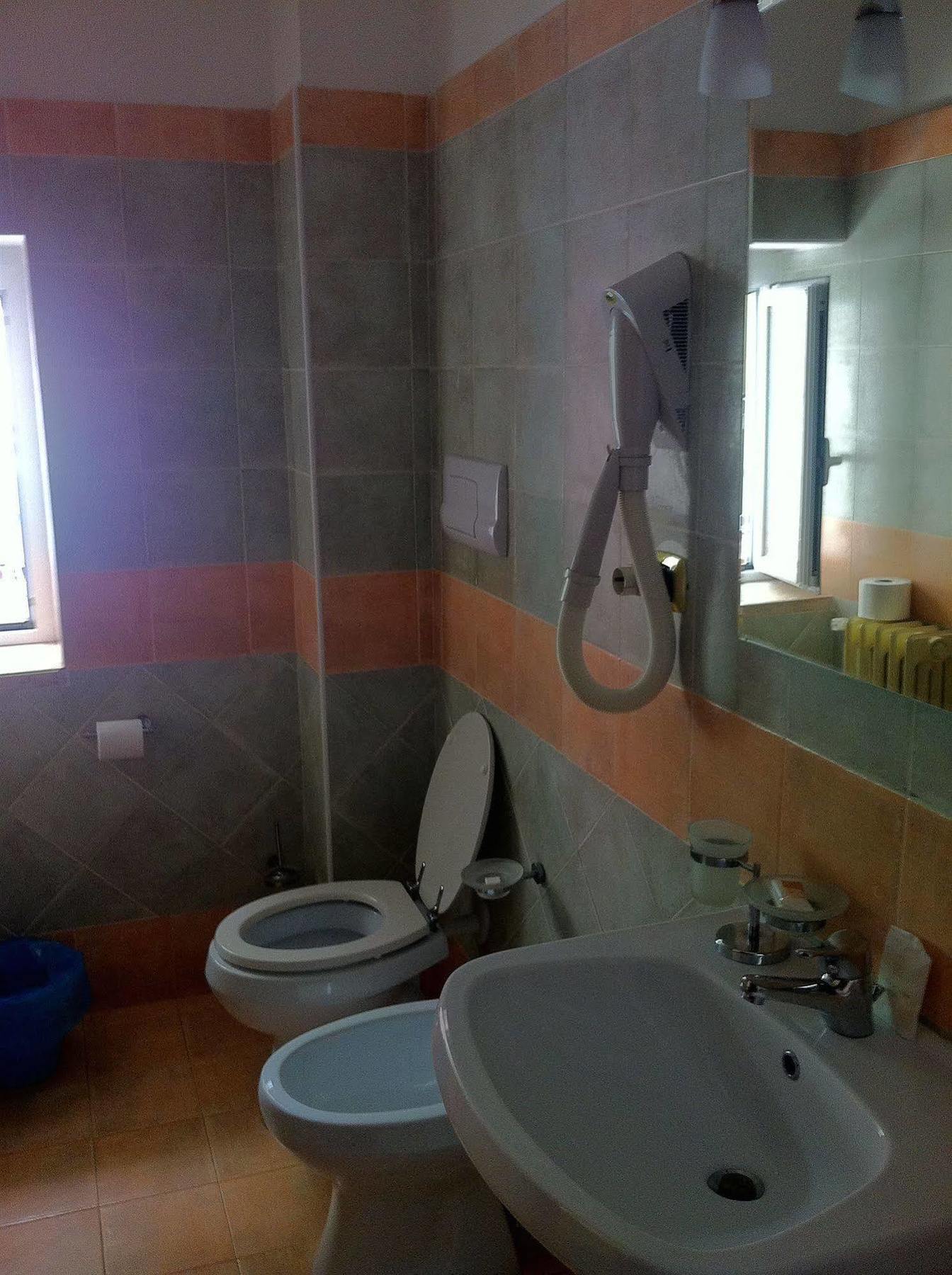 Hotel Eliseo 菲乌吉 外观 照片