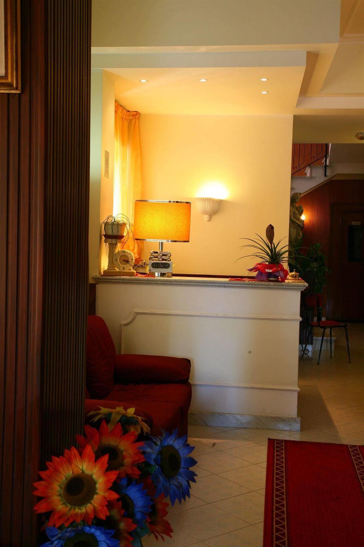 Hotel Eliseo 菲乌吉 外观 照片